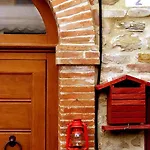 Εξοχικό σπίτι Al Castello Di Montalfoglio