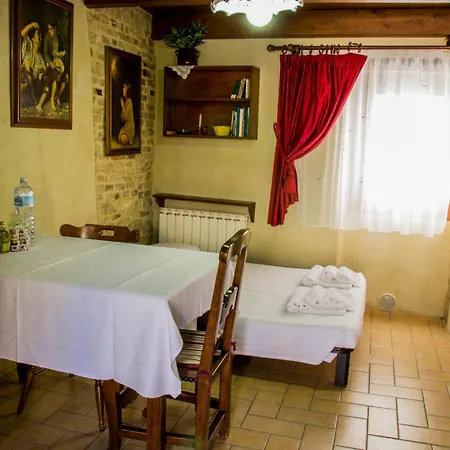 Hétvégi ház Al Castello Di Montalfoglio