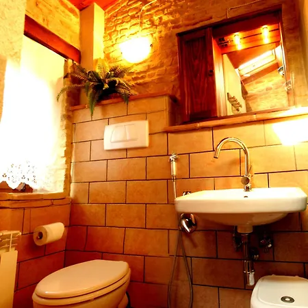 Al Castello Di Montalfoglio Hétvégi ház *