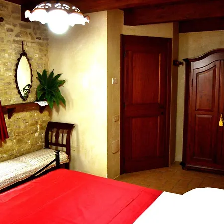 Al Castello Di Montalfoglio San Lorenzo in Campo