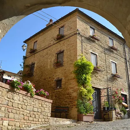 Hétvégi ház Al Castello Di Montalfoglio