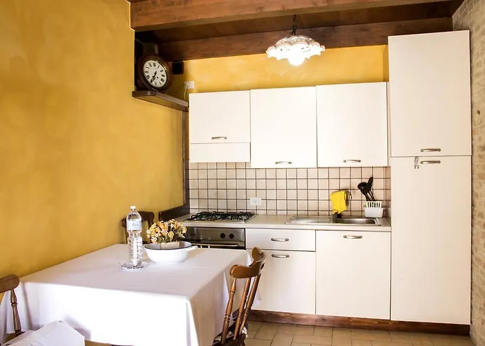 Al Castello Di Montalfoglio * San Lorenzo in Campo